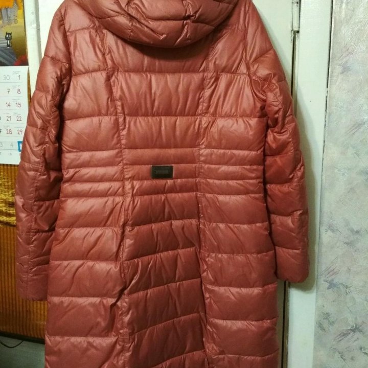 Женский пуховик