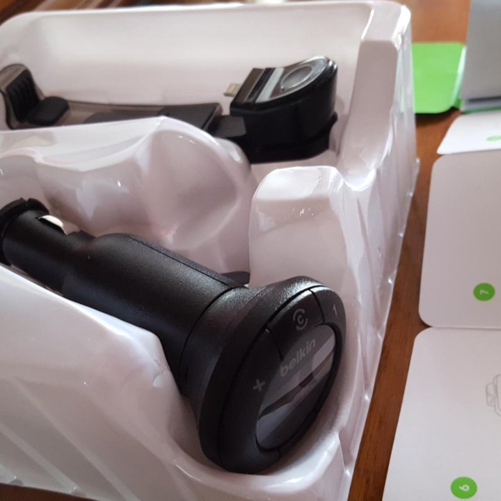  Зарядное устройство Belkin