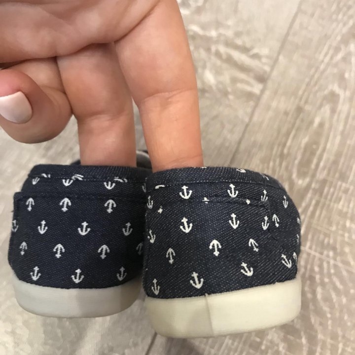 Мокасины новые