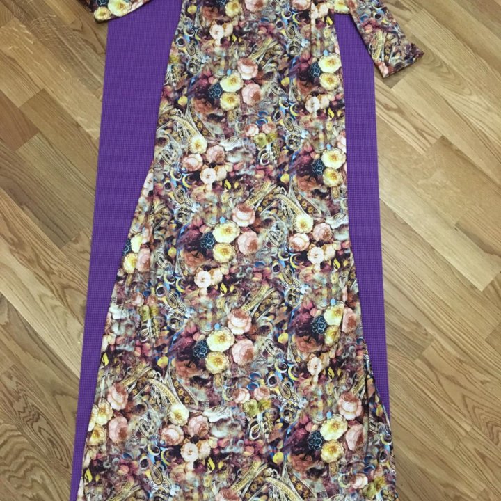 Платье в пол