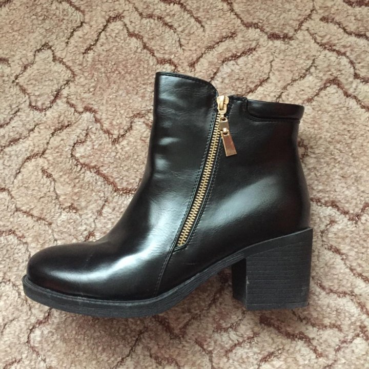 Зимние ботинки