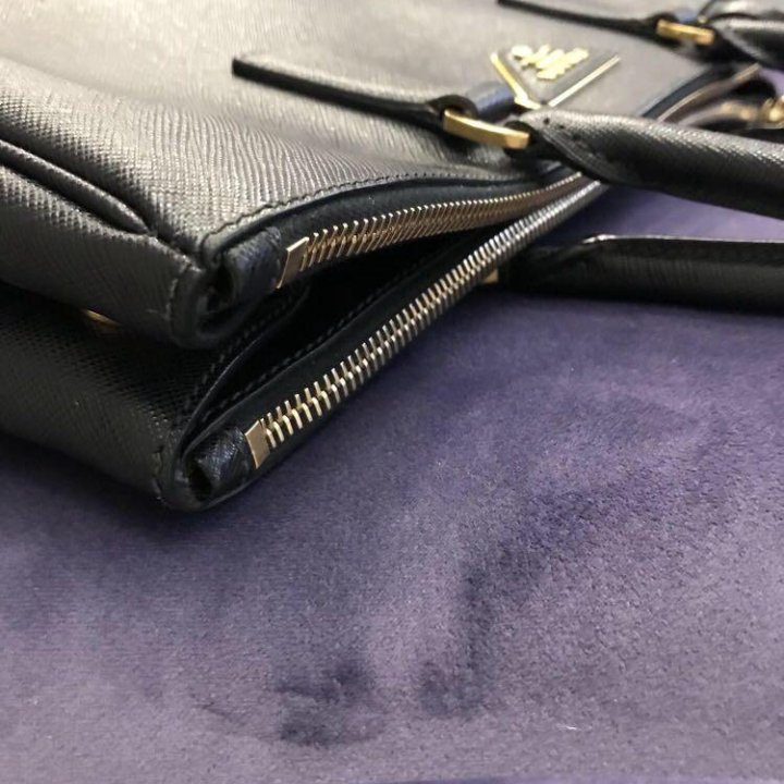 Сумка Prada оригинал