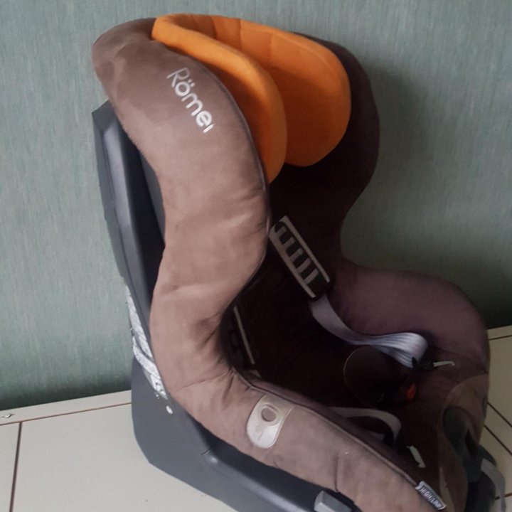 Автокресло Romer DUO plus ISOFIX