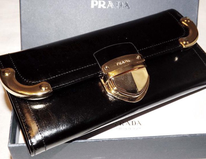 Женский кожаный кошелек Prada gold black new