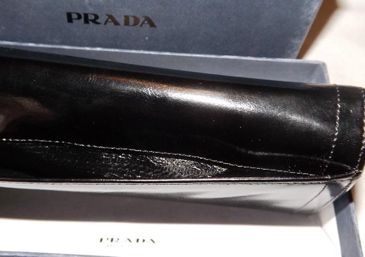 Женский кожаный кошелек Prada gold black new