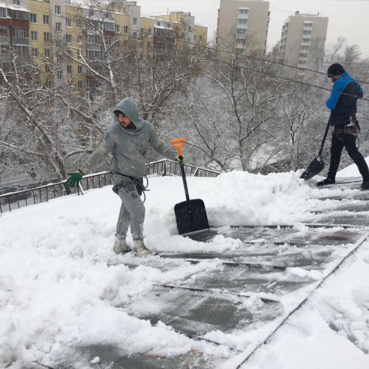 Чистка крыш от снега! Удаление сосулек