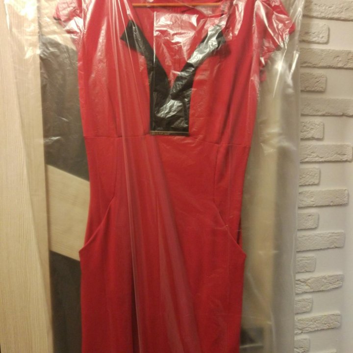 Платье красное Love republic