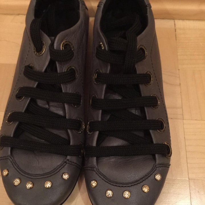 Ботинки женские