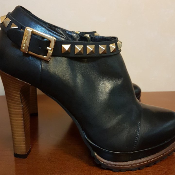 Ботильоны Baldinini