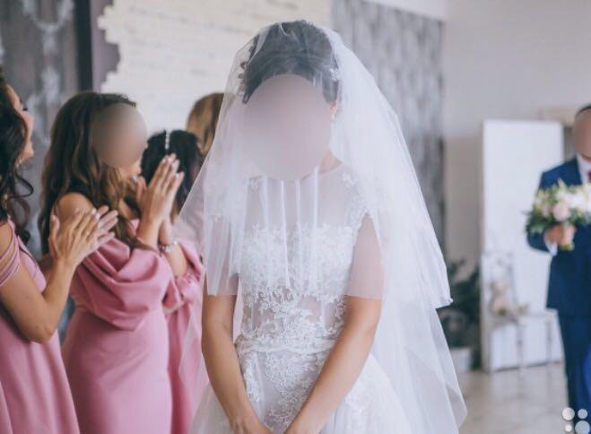 Свадебное платье