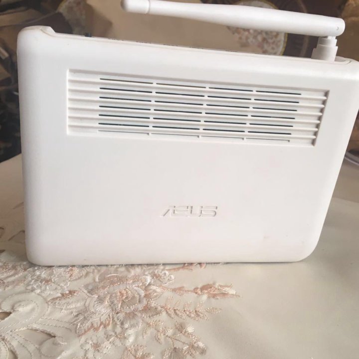 Роутер Asus