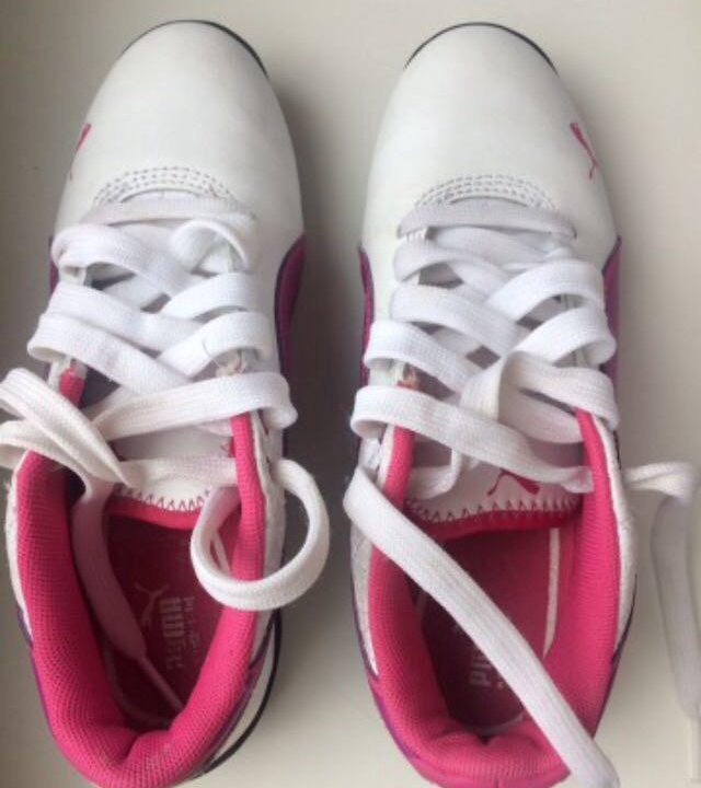 Кроссовки Puma.