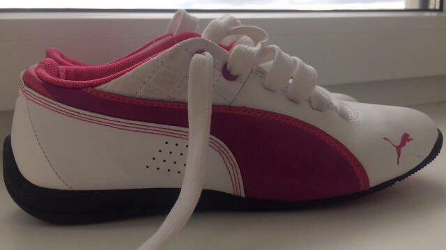 Кроссовки Puma.