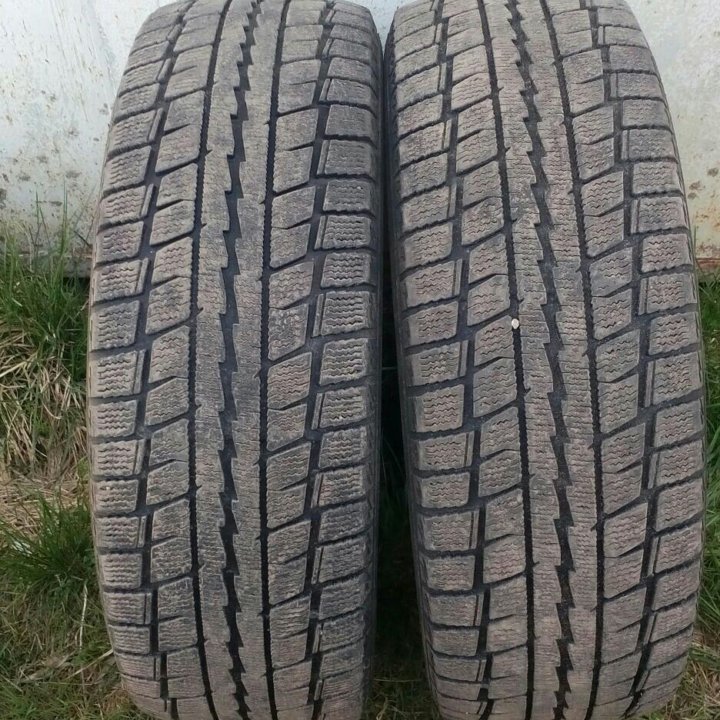 DUNLOP 215/60R16