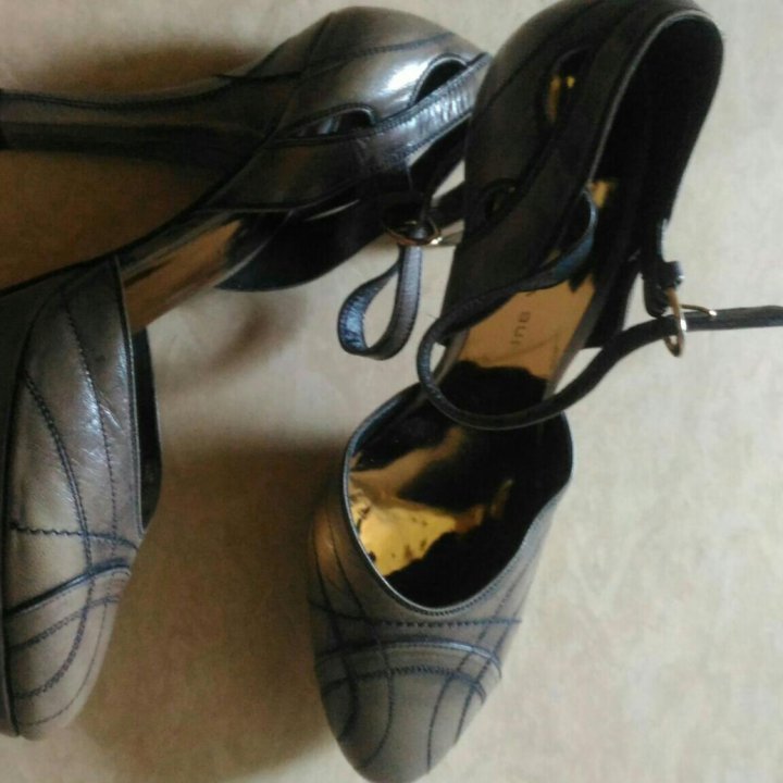 Туфли новые