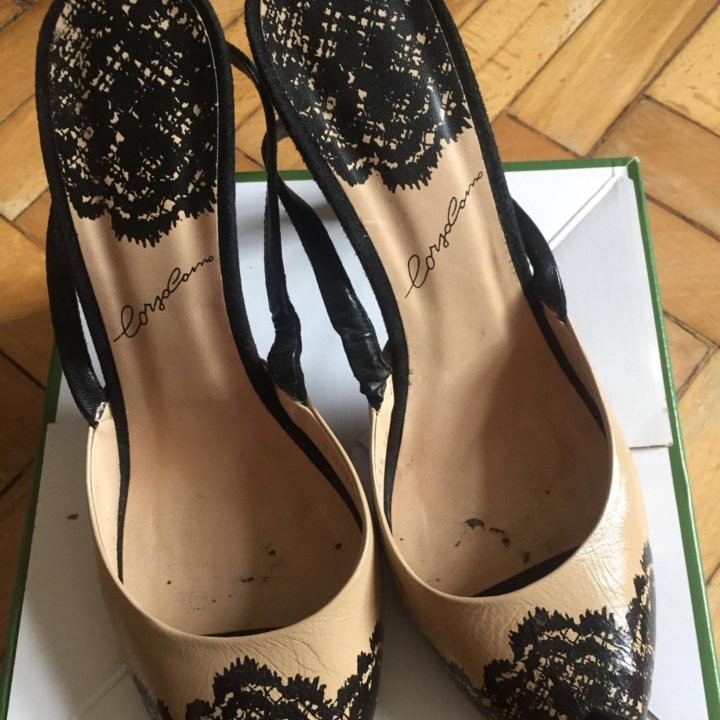 Босоножки 38₽