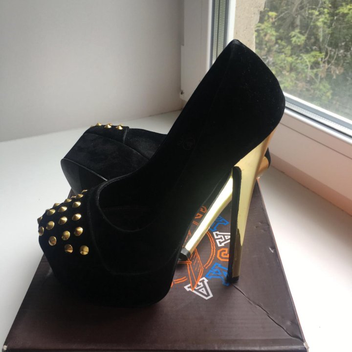 Обувь женская