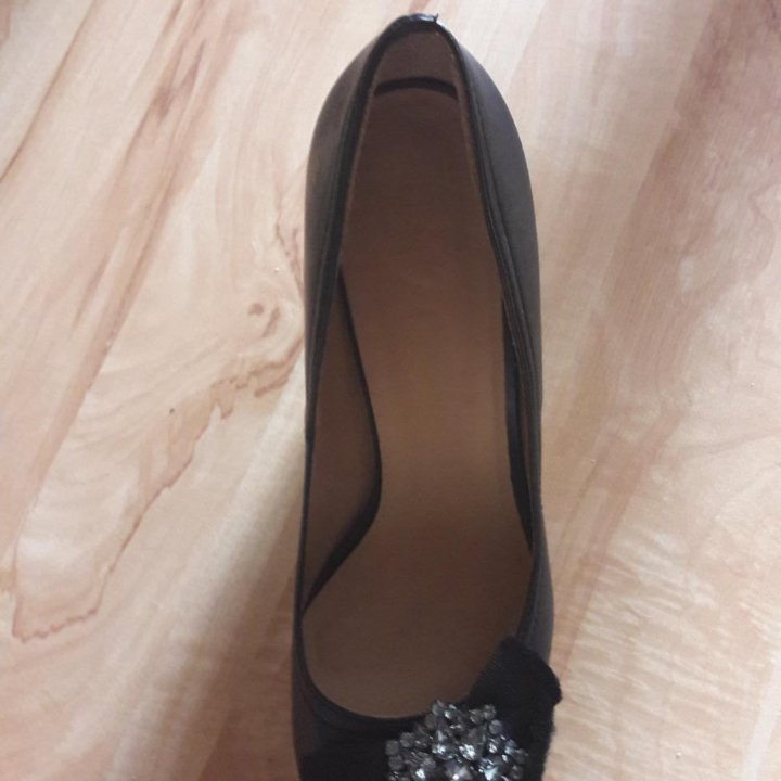 Продам туфли