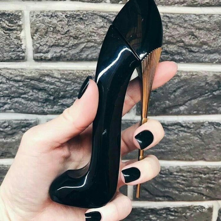 Каролин Херрера Гуд Герл