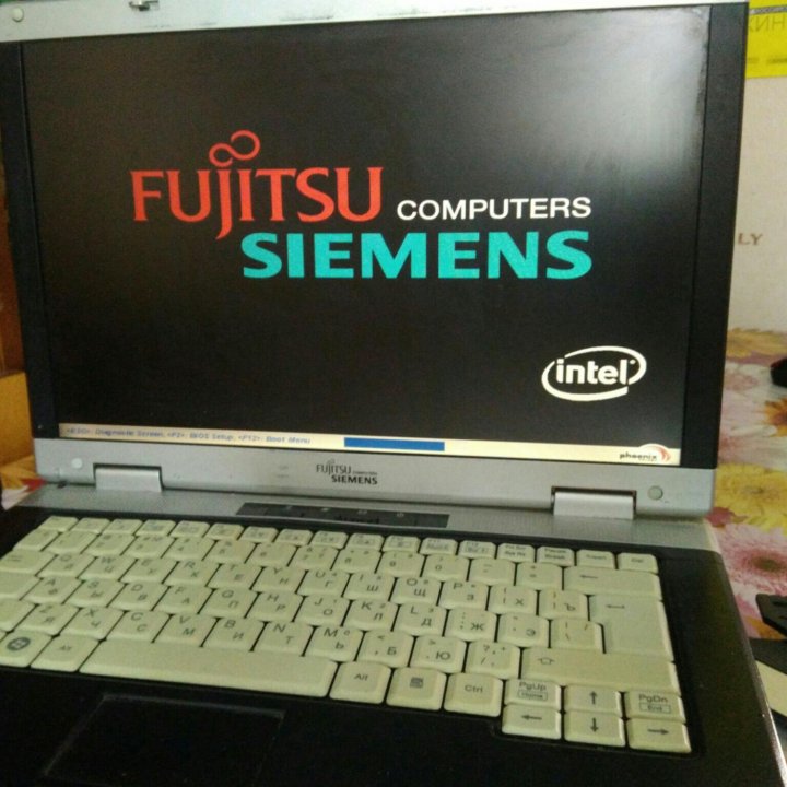 Ноутбук Fujitsu Siemens