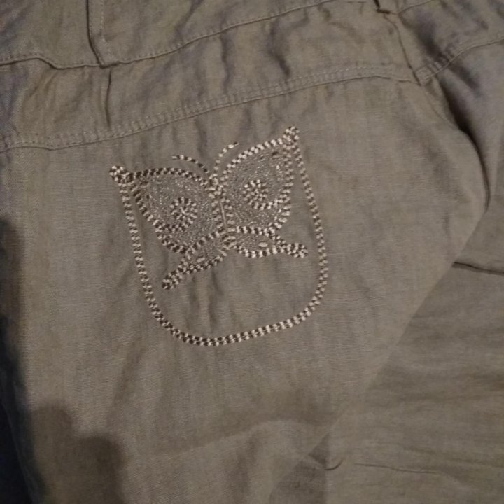 Брюки льняные.