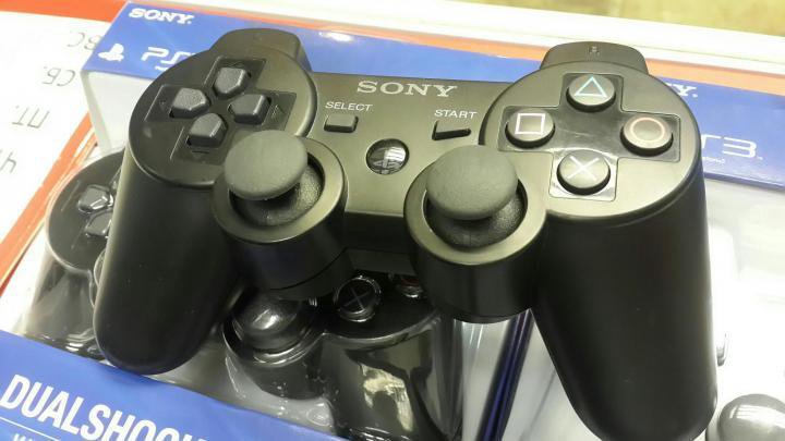 Джойстик Sony PS3