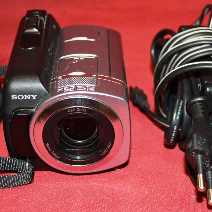 Sony DCR-SR85E