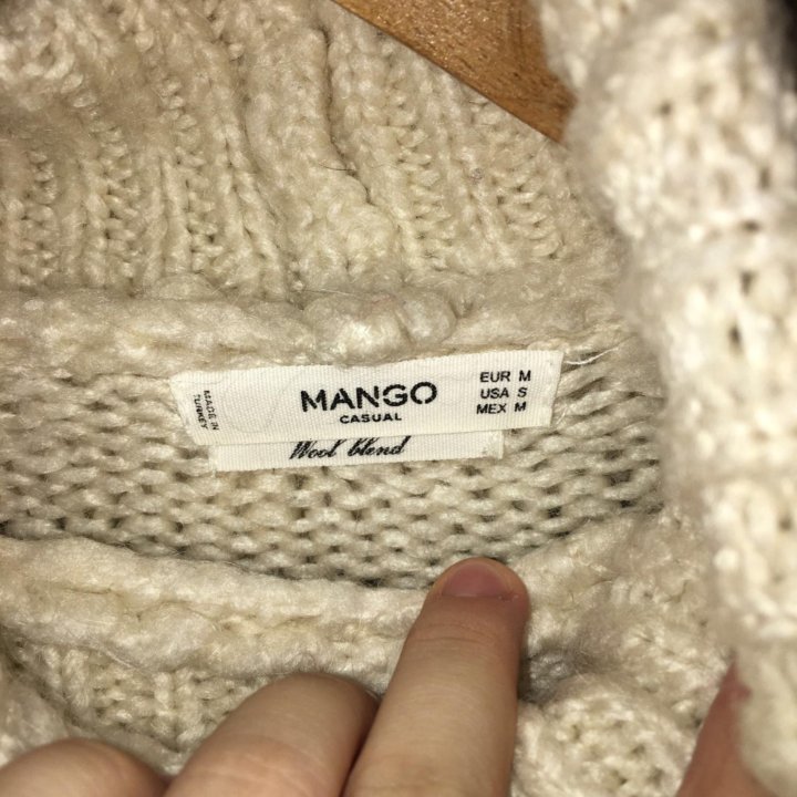 Свитер MANGO