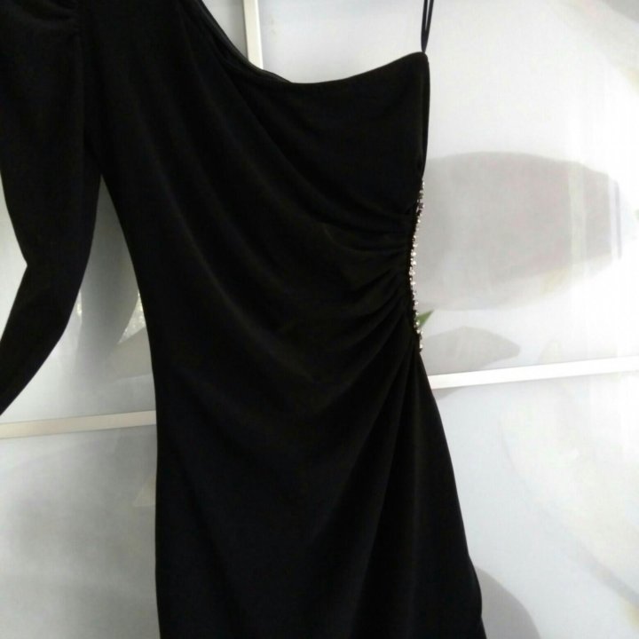 Вечерние платье