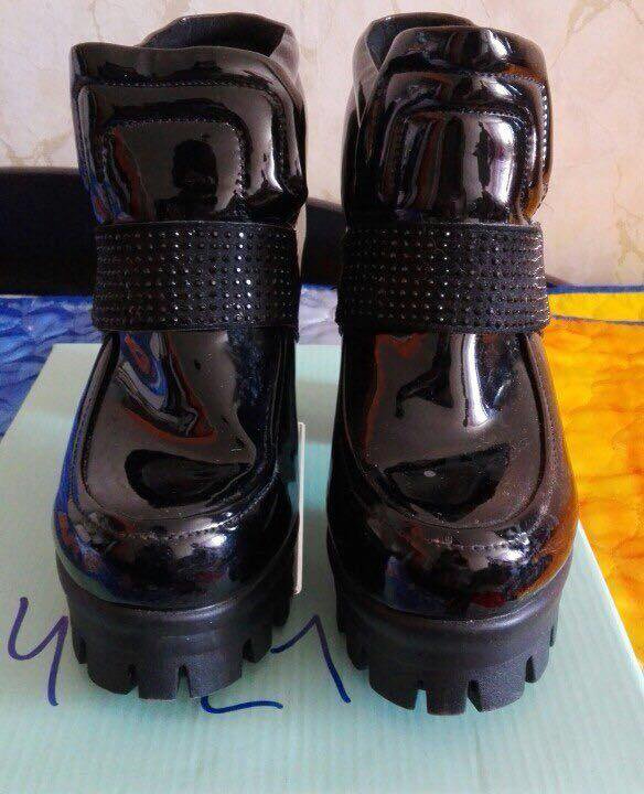 Ботильоны новые