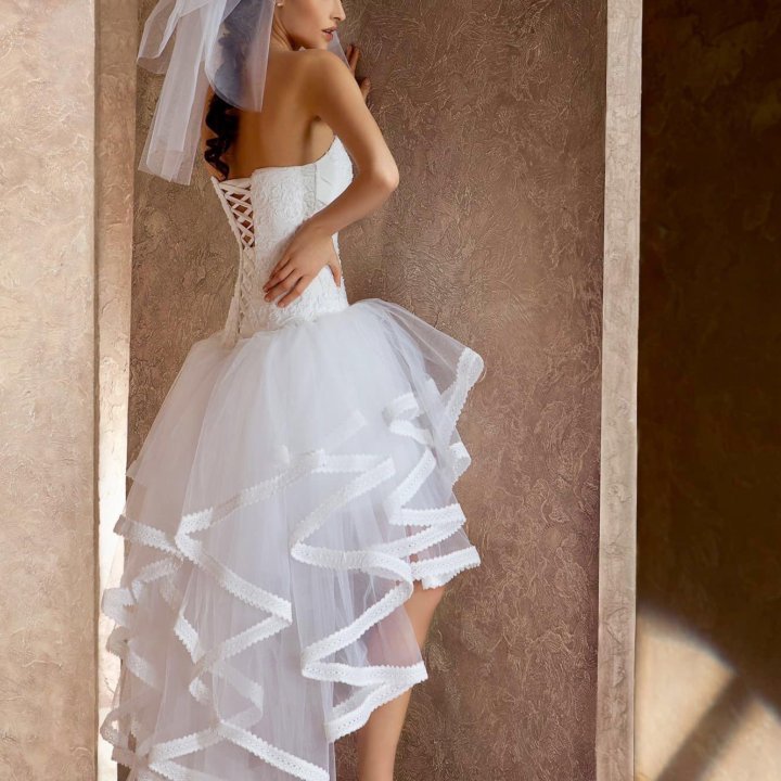 Короткое свадебное платье Gabbiano Limited Edition