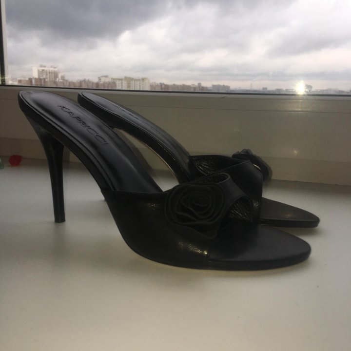 Сандали Kapricci