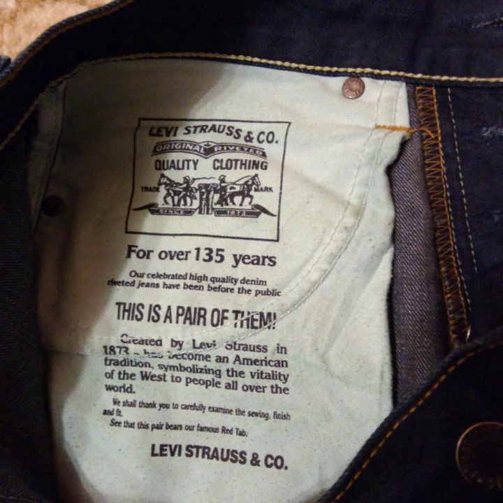 Levis джинсы