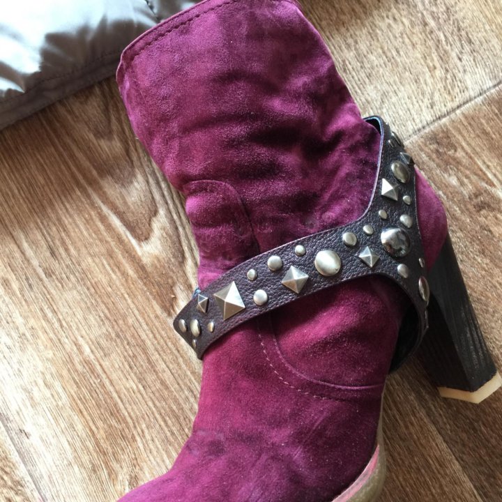 Ботильоны CARNABY 37