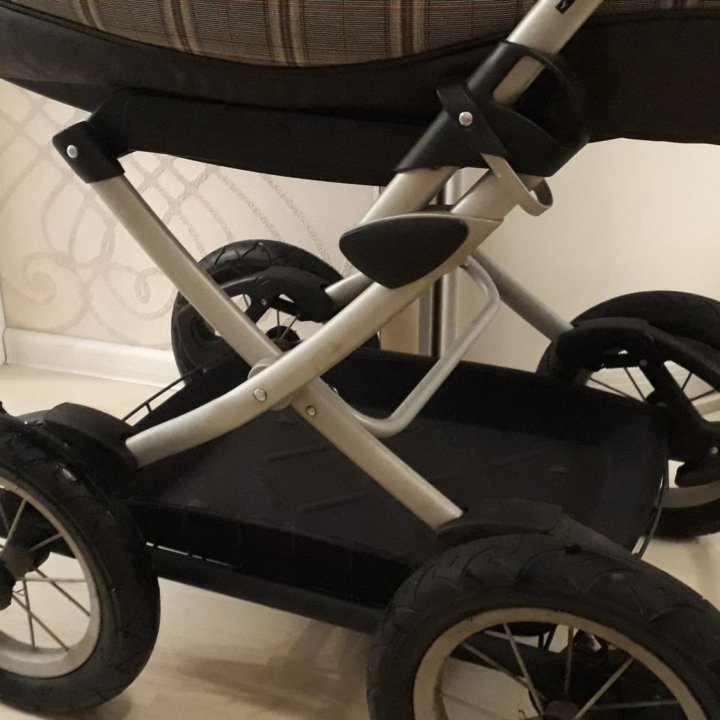 Коляска Peg-Perego