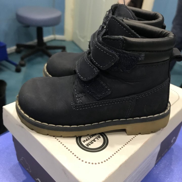 Ботинки демисезонные