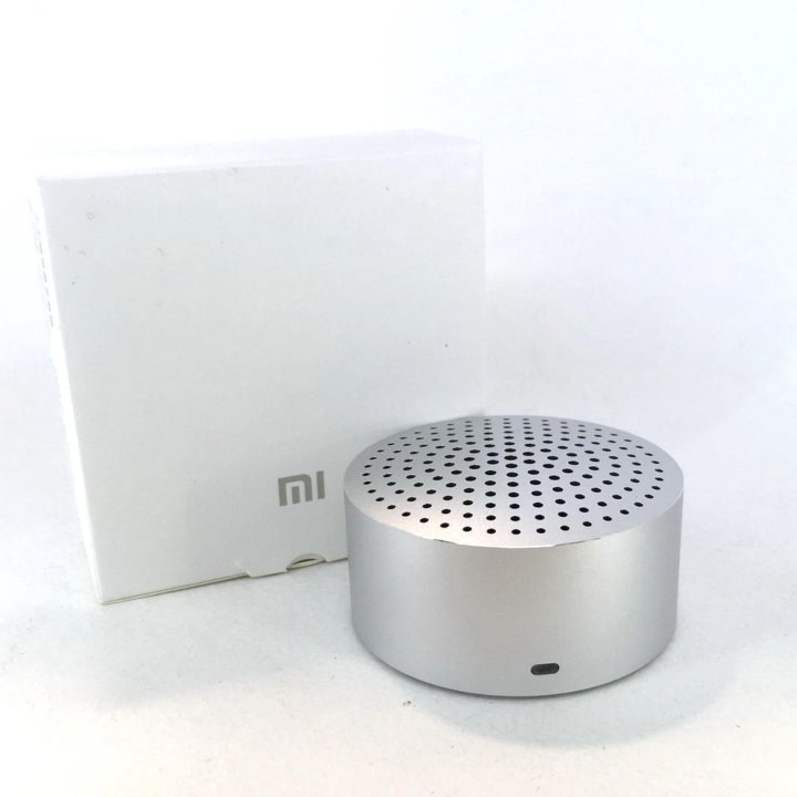 Колонка Xiaomi Mi Portable Bluetooth Speaker