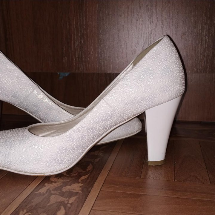 Свадебные туфли