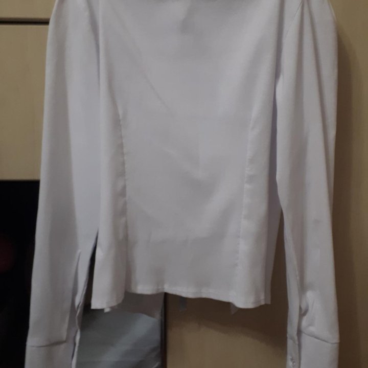 Школьная блузка