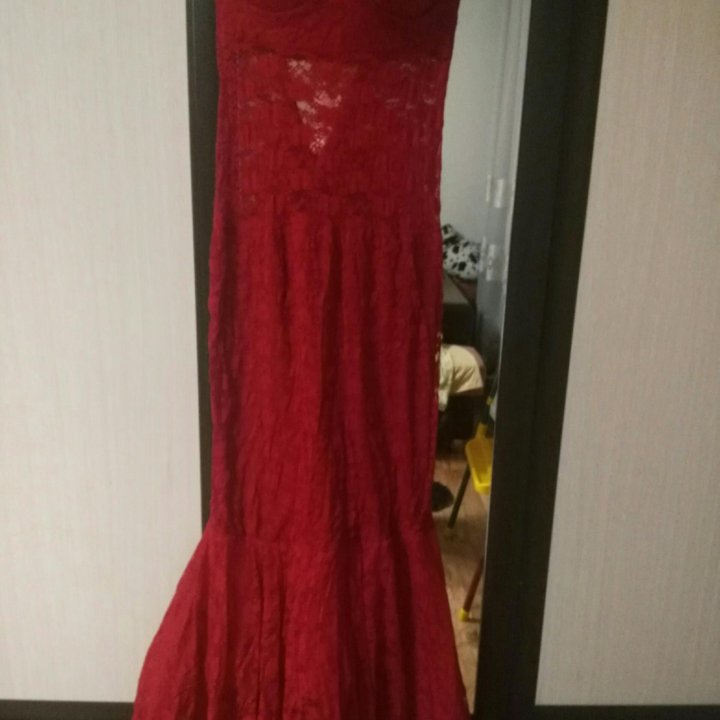 Красивое платье