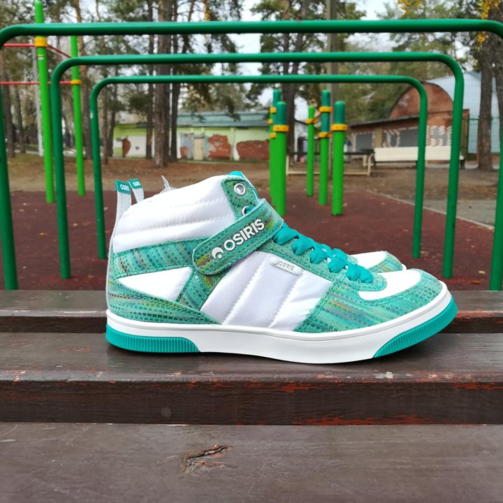 Кроссы Osiris