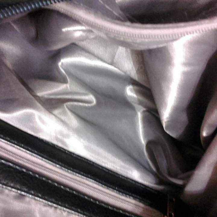 Сумка кожаная