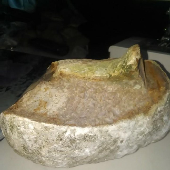 Метеорит каменный