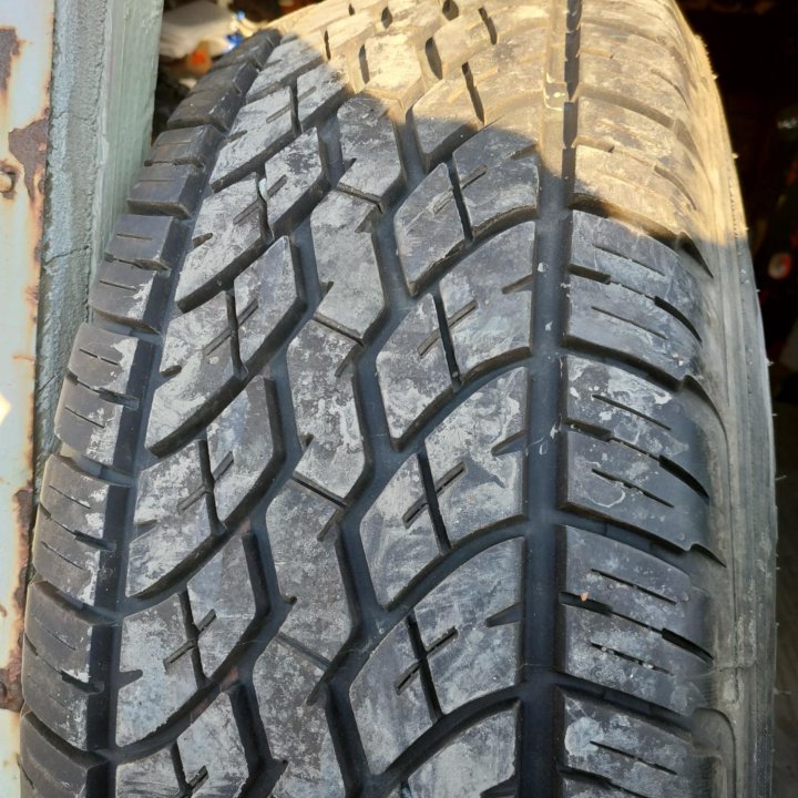 1-Балон 265/70R15