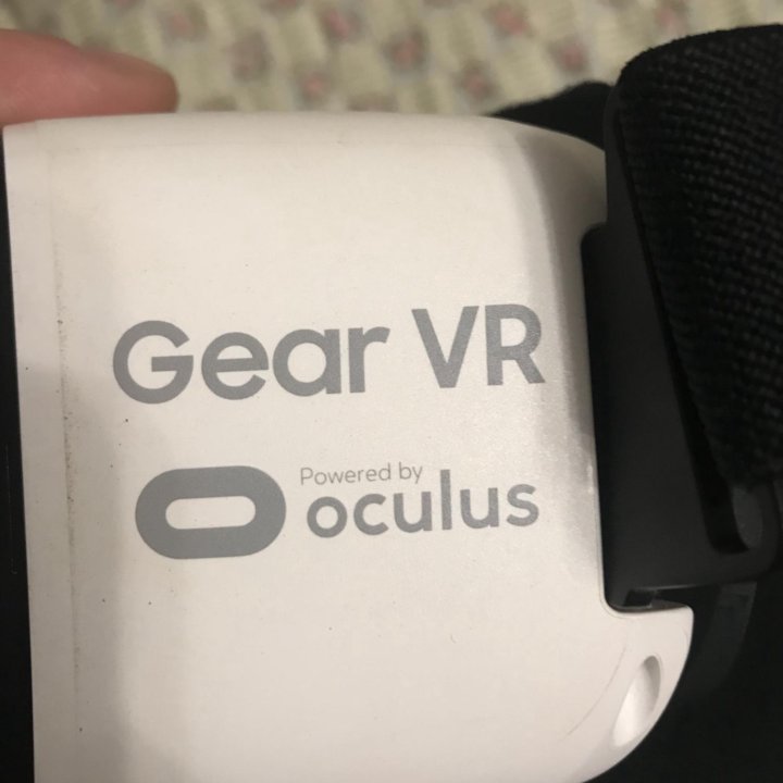 Очки виртуальной реальности gear vr