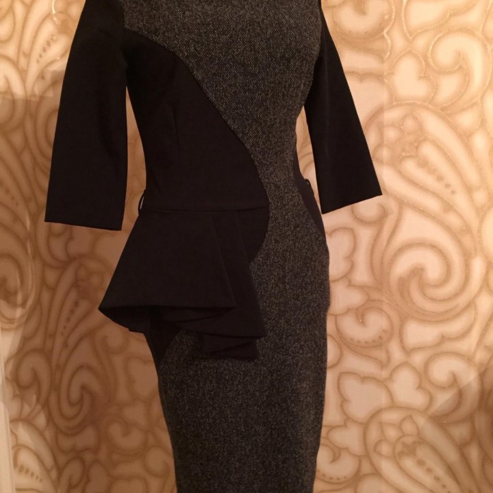 Платье новое