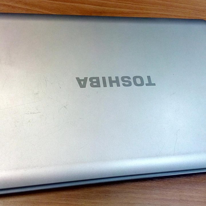 Ноутбук Toshiba Мощный Intel 2.20Ghz