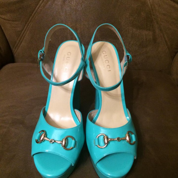 Босоножки Gucci