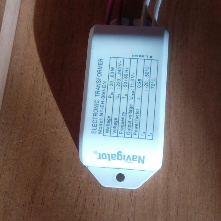 продам трансформатор с 220V на 12V мод. NT-EH-06