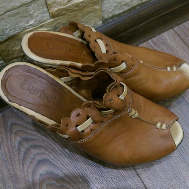 Кожаные сабо